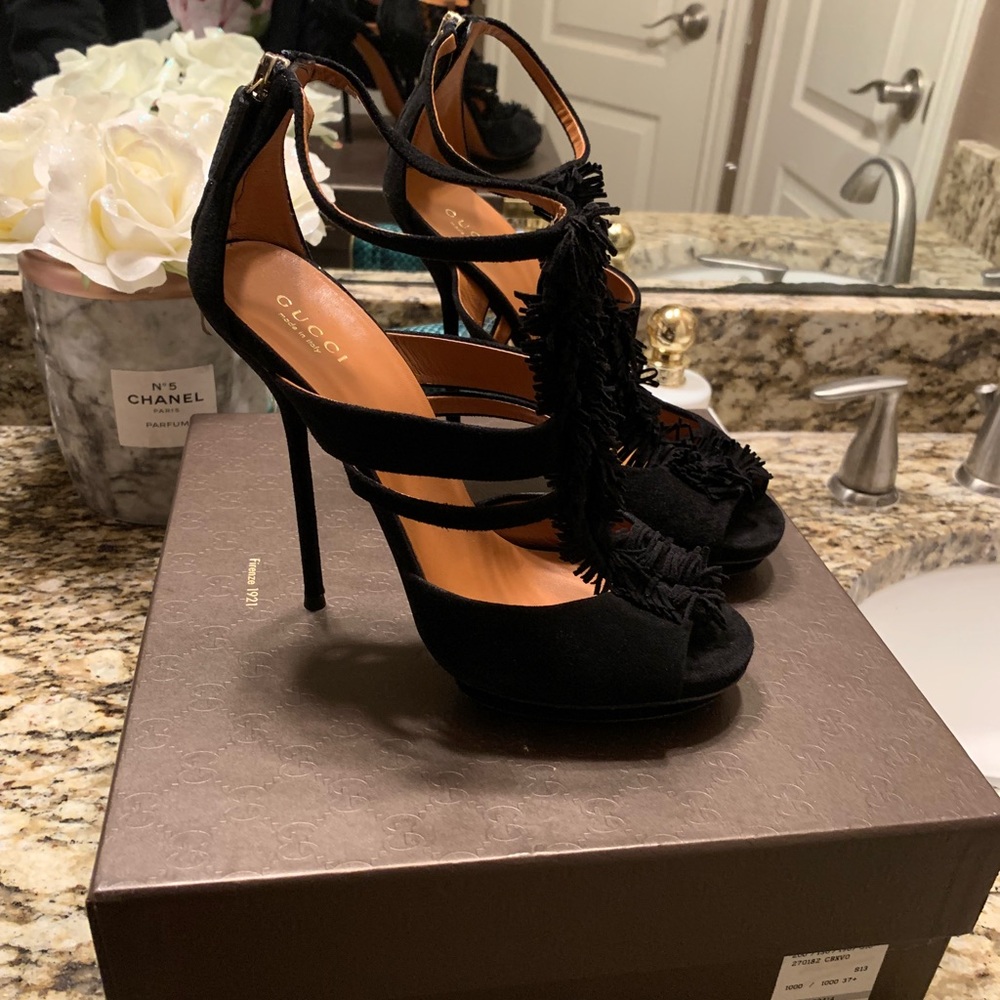 Gucci black heels sale or trade